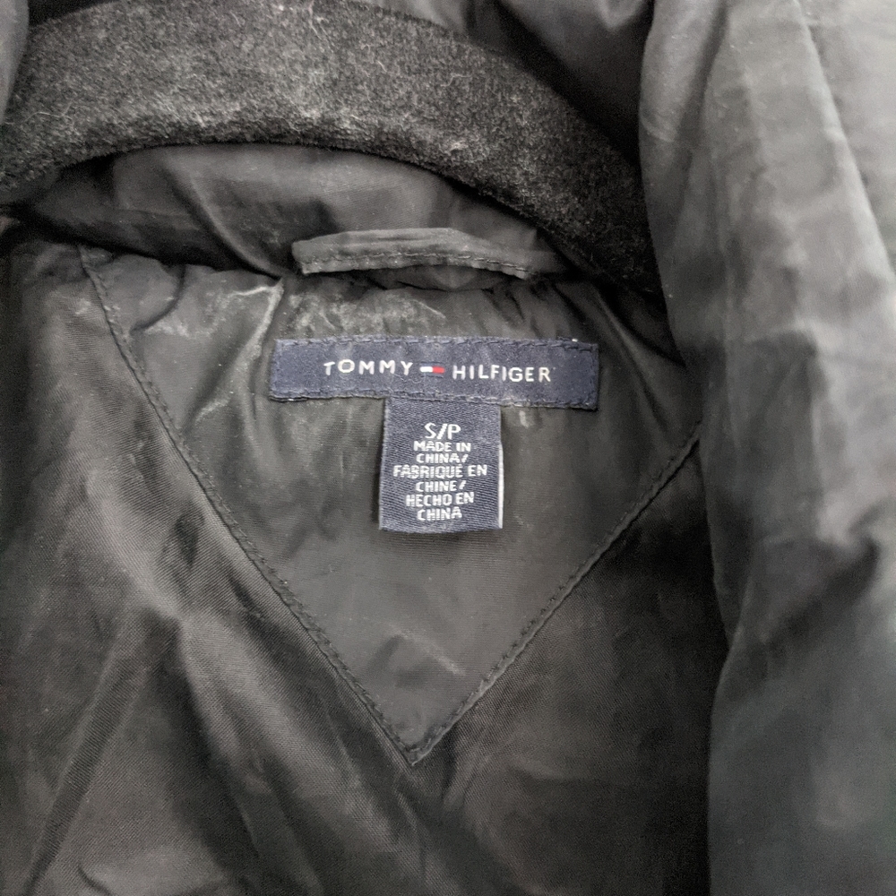Tommy Hilfiger Puffy Jacket - Picture 2 of 5